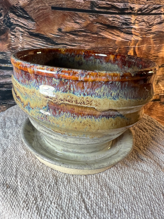 Planter Pot with Attached Tray