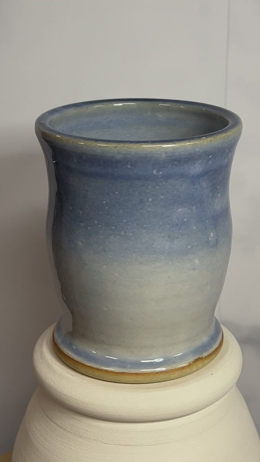 Tumbler - 17 oz - summer sky glaze